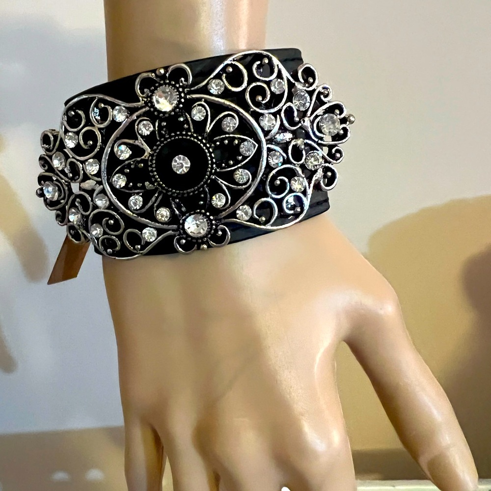 BEAUTIFULLY CRYSTAL EMBELLISHED VEGAN LEATHER BLACK CUFF BRACELET